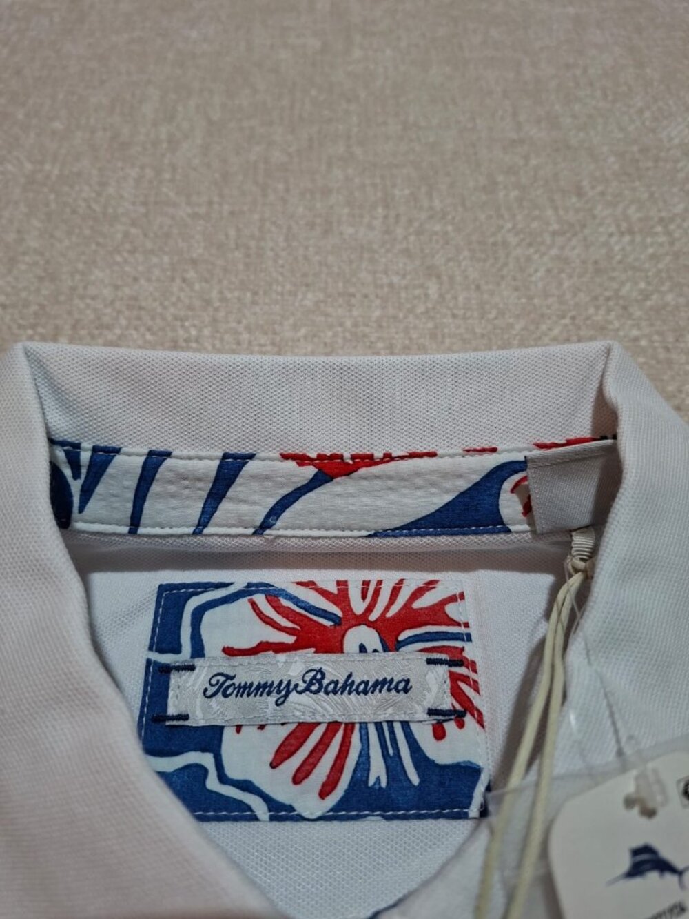 NWT Tommy Bahama Paradise Pique Sleeveless Polo White Top M - Picture 4 of 14